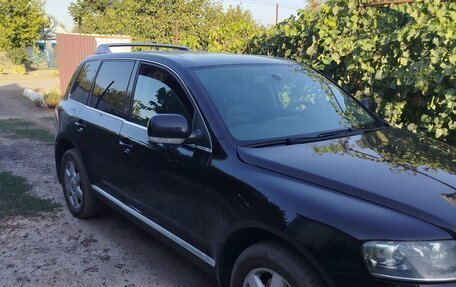 Volkswagen Touareg III, 2006 год, 900 000 рублей, 2 фотография