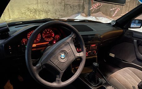 BMW 5 серия, 1994 год, 1 000 000 рублей, 4 фотография
