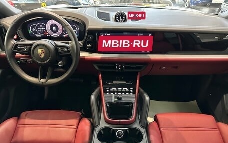 Porsche Cayenne III, 2023 год, 16 250 000 рублей, 13 фотография