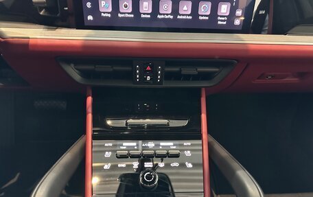 Porsche Cayenne III, 2023 год, 16 250 000 рублей, 15 фотография