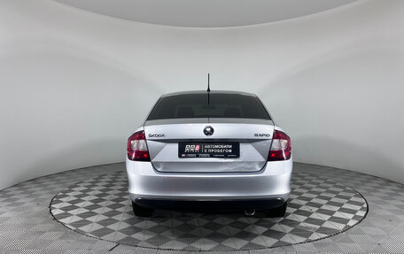 Skoda Rapid I, 2015 год, 959 000 рублей, 6 фотография