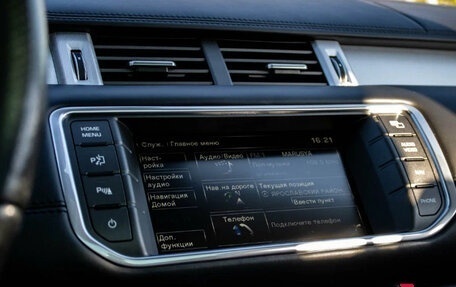 Land Rover Range Rover Evoque I, 2015 год, 2 500 000 рублей, 17 фотография