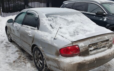 Hyundai Sonata IV рестайлинг, 2004 год, 110 000 рублей, 5 фотография