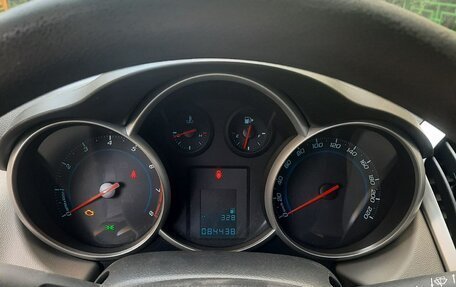 Chevrolet Cruze II, 2013 год, 910 000 рублей, 7 фотография