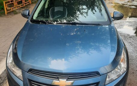 Chevrolet Cruze II, 2013 год, 910 000 рублей, 2 фотография