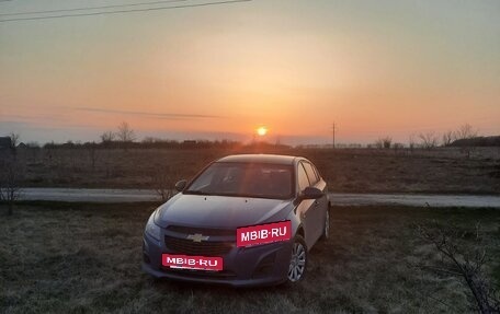 Chevrolet Cruze II, 2013 год, 910 000 рублей, 6 фотография