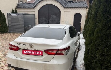 Toyota Camry, 2018 год, 2 000 000 рублей, 6 фотография