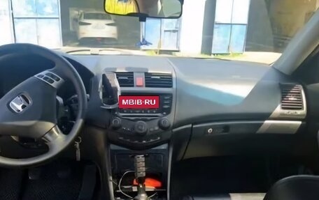 Honda Accord VII рестайлинг, 2004 год, 896 000 рублей, 11 фотография