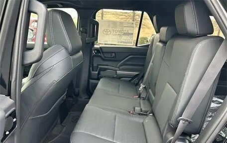 Toyota 4Runner, 2026 год, 10 710 000 рублей, 17 фотография