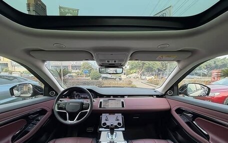 Land Rover Range Rover Evoque II, 2023 год, 4 980 000 рублей, 16 фотография