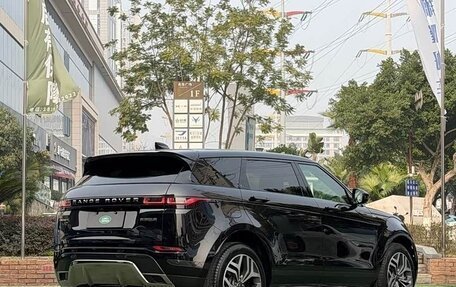 Land Rover Range Rover Evoque II, 2023 год, 4 980 000 рублей, 5 фотография