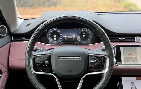 Land Rover Range Rover Evoque II, 2023 год, 4 980 000 рублей, 20 фотография