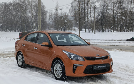KIA Rio IV, 2017 год, 960 000 рублей, 3 фотография