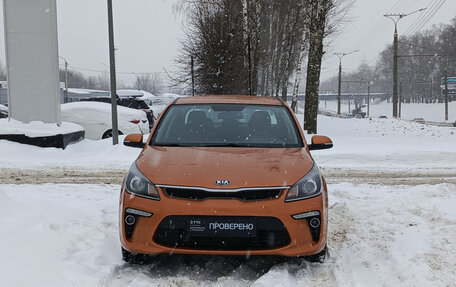 KIA Rio IV, 2017 год, 960 000 рублей, 2 фотография