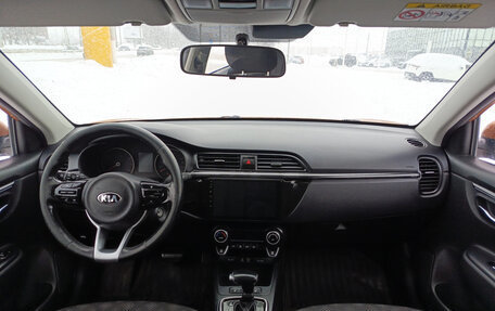 KIA Rio IV, 2017 год, 960 000 рублей, 14 фотография