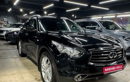 Infiniti FX II, 2013 год, 2 450 000 рублей, 1 фотография