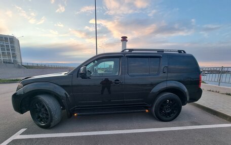 Nissan Pathfinder, 2012 год, 2 000 000 рублей, 3 фотография