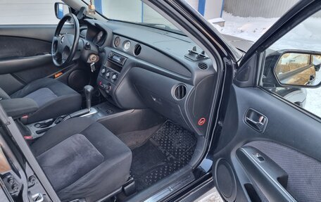 Mitsubishi Outlander III рестайлинг 3, 2005 год, 750 000 рублей, 8 фотография