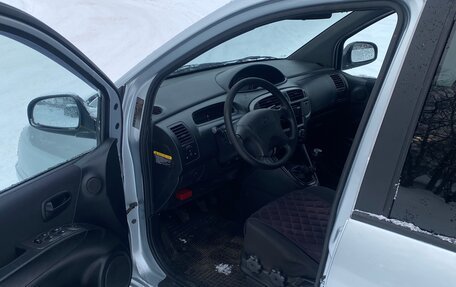 Hyundai Matrix I рестайлинг, 2001 год, 410 000 рублей, 6 фотография