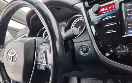 Toyota Camry, 2020 год, 2 800 000 рублей, 12 фотография