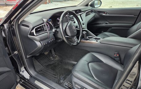 Toyota Camry, 2020 год, 2 800 000 рублей, 18 фотография