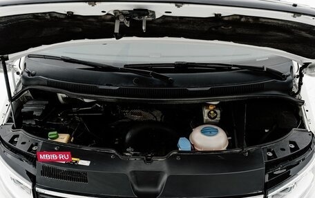 Volkswagen Multivan T6 рестайлинг, 2019 год, 5 200 000 рублей, 10 фотография