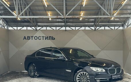 BMW 7 серия, 2015 год, 1 999 000 рублей, 3 фотография