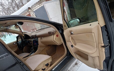 Mercedes-Benz C-Класс, 2001 год, 380 000 рублей, 5 фотография