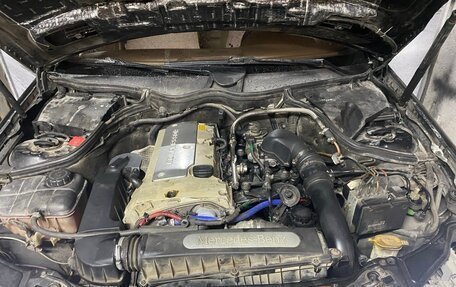 Mercedes-Benz C-Класс, 2001 год, 380 000 рублей, 9 фотография