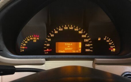 Mercedes-Benz C-Класс, 2001 год, 380 000 рублей, 12 фотография