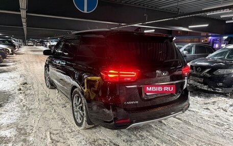 KIA Carnival III, 2019 год, 2 980 000 рублей, 7 фотография
