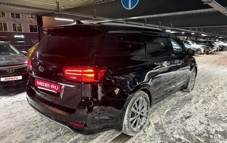 KIA Carnival III, 2019 год, 2 980 000 рублей, 5 фотография