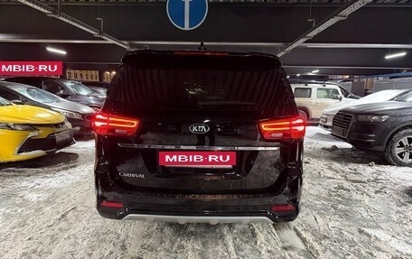 KIA Carnival III, 2019 год, 2 980 000 рублей, 6 фотография