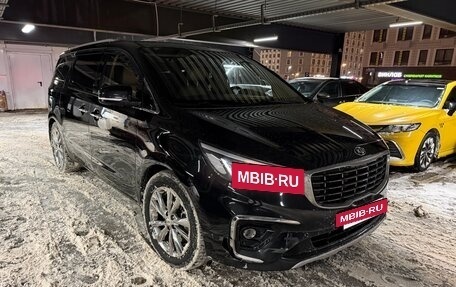 KIA Carnival III, 2019 год, 2 980 000 рублей, 3 фотография