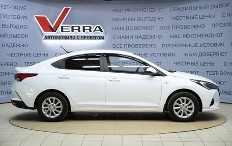 Hyundai Solaris II рестайлинг, 2021 год, 1 490 000 рублей, 4 фотография