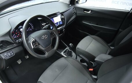 Hyundai Solaris II рестайлинг, 2021 год, 1 490 000 рублей, 10 фотография