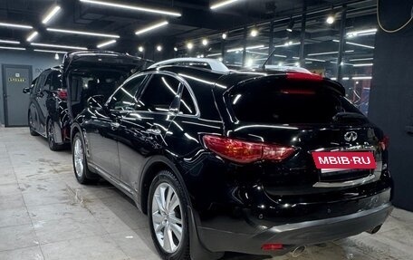 Infiniti FX II, 2013 год, 2 450 000 рублей, 2 фотография