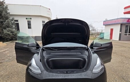 Tesla Model Y I, 2022 год, 2 250 000 рублей, 11 фотография