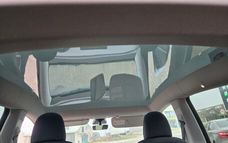 Tesla Model Y I, 2022 год, 2 250 000 рублей, 16 фотография