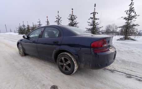 Dodge Stratus II, 2003 год, 295 000 рублей, 3 фотография