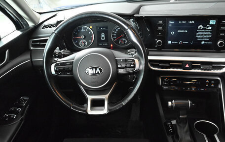 KIA K5, 2021 год, 2 370 000 рублей, 13 фотография