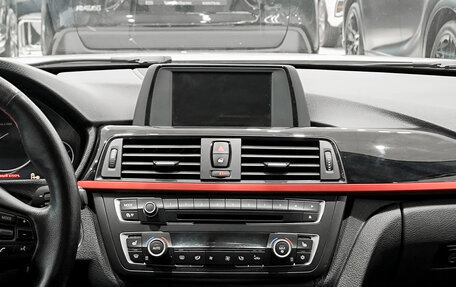 BMW 3 серия, 2012 год, 1 850 000 рублей, 18 фотография