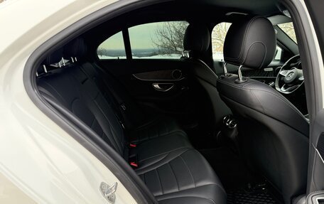 Mercedes-Benz C-Класс, 2017 год, 2 999 999 рублей, 16 фотография