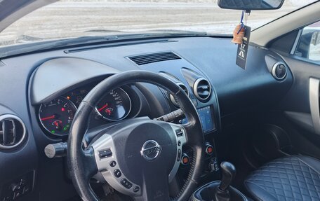 Nissan Qashqai, 2010 год, 830 000 рублей, 9 фотография