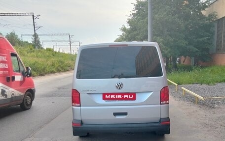 Volkswagen Caravelle T6 рестайлинг, 2021 год, 4 390 000 рублей, 5 фотография