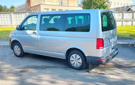 Volkswagen Caravelle T6 рестайлинг, 2021 год, 4 390 000 рублей, 25 фотография