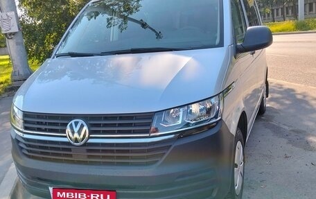 Volkswagen Caravelle T6 рестайлинг, 2021 год, 4 390 000 рублей, 33 фотография