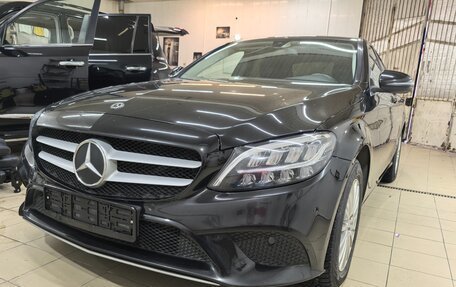 Mercedes-Benz C-Класс, 2020 год, 2 600 000 рублей, 1 фотография