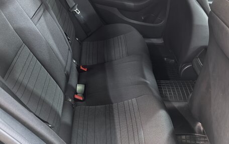 Mercedes-Benz C-Класс, 2020 год, 2 600 000 рублей, 13 фотография