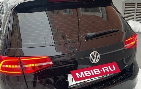 Volkswagen Passat B8 рестайлинг, 2019 год, 1 950 000 рублей, 14 фотография